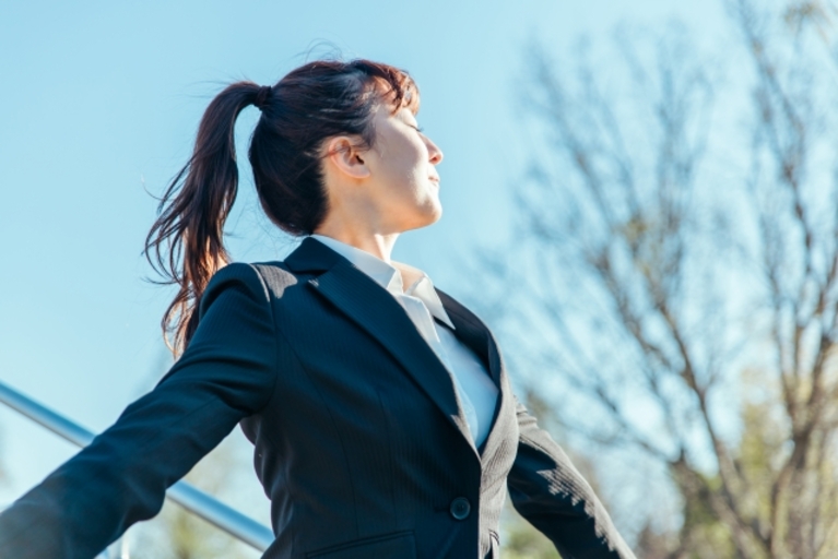 慢性疲労症候群に似た症状は他にありますか?